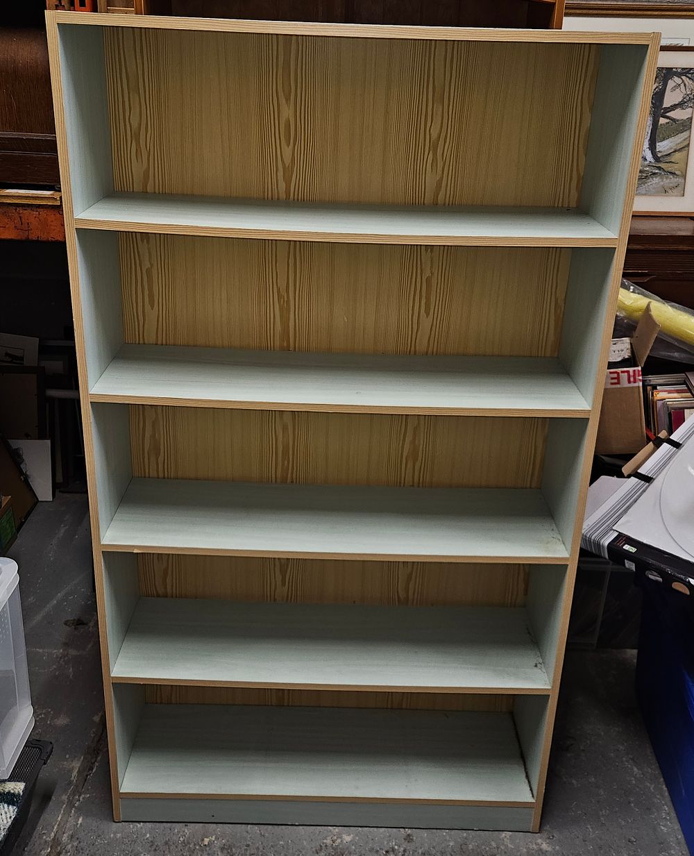 Lot 167: Modern 5 shelf book case