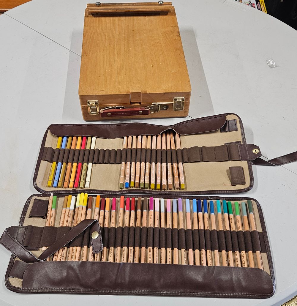 Lot 259: Artists Easel Box With Contents
