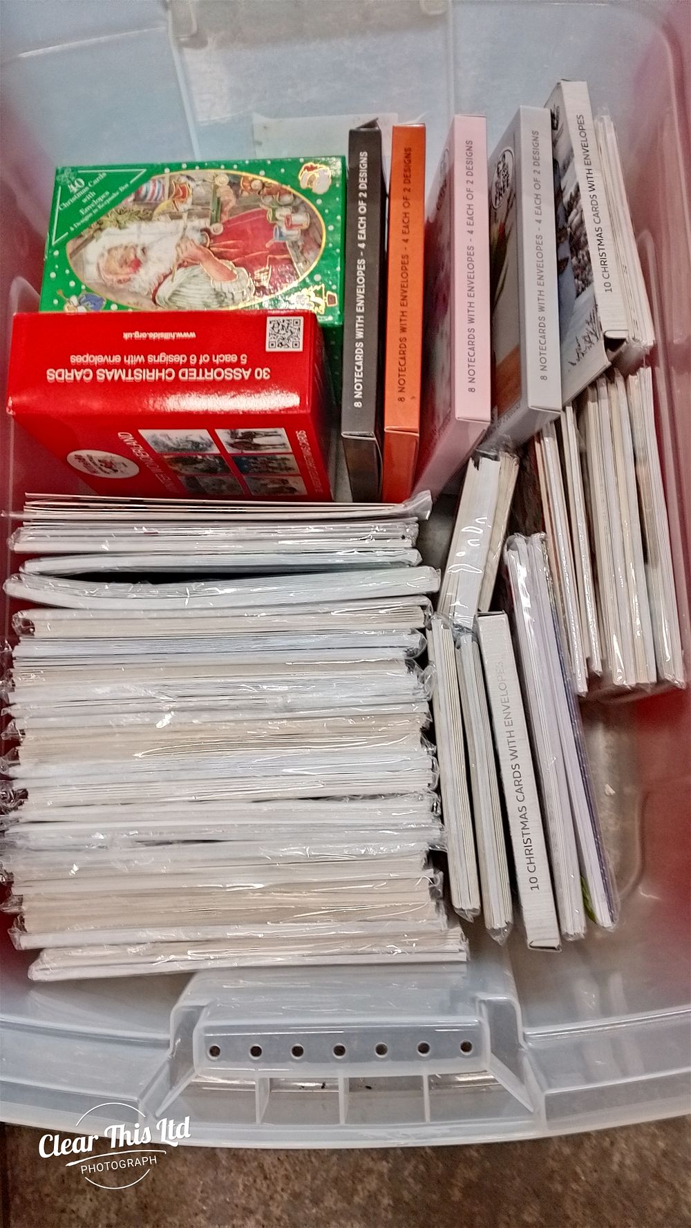 Lot 300: Large selection of greeting cards