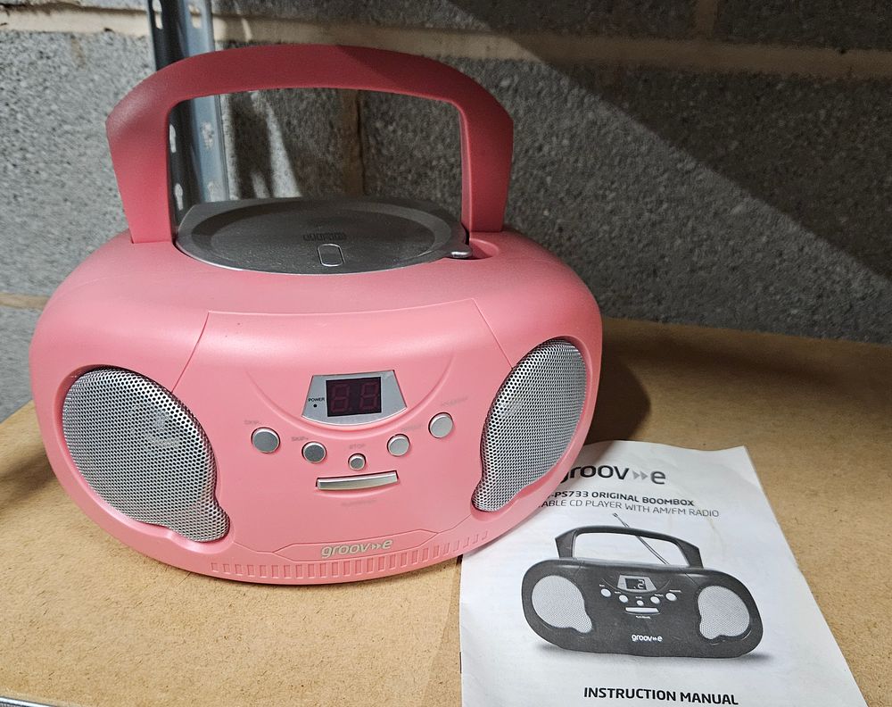Lot 243: Pink Groove Boom Box