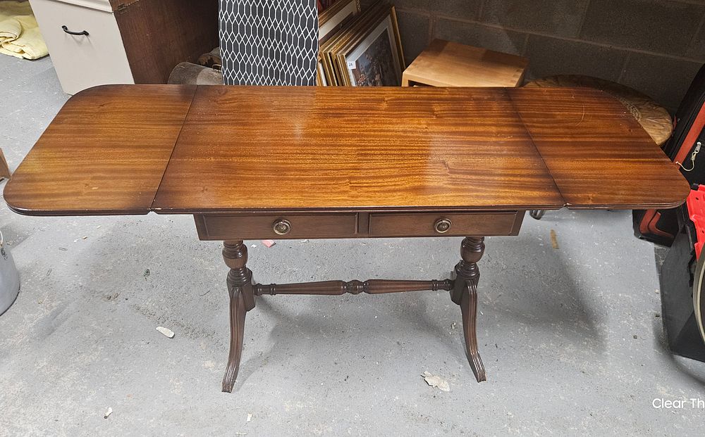 Lot 233: Vintage Polished French Style Console Table