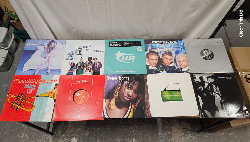Lot 191: Selection of collectable vinyl records