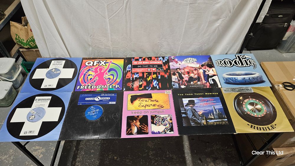 Lot 205: 10 x 12" Records