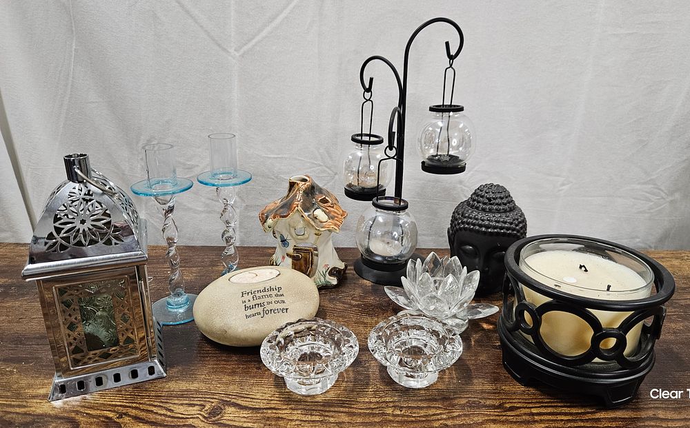 Lot 45: Lot of Candle burners and holders