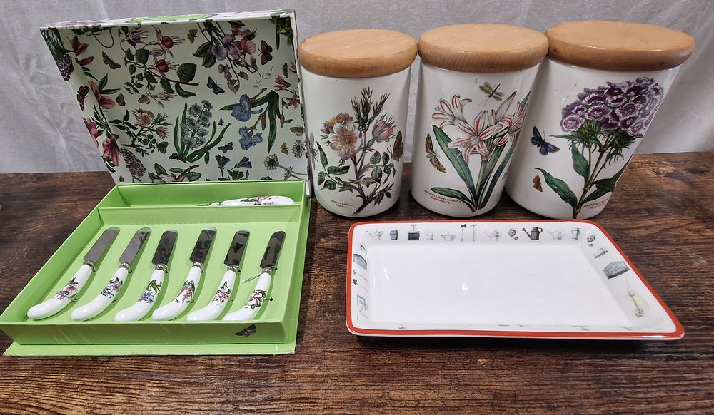 Lot 249: Selection Of Portmeirion Items