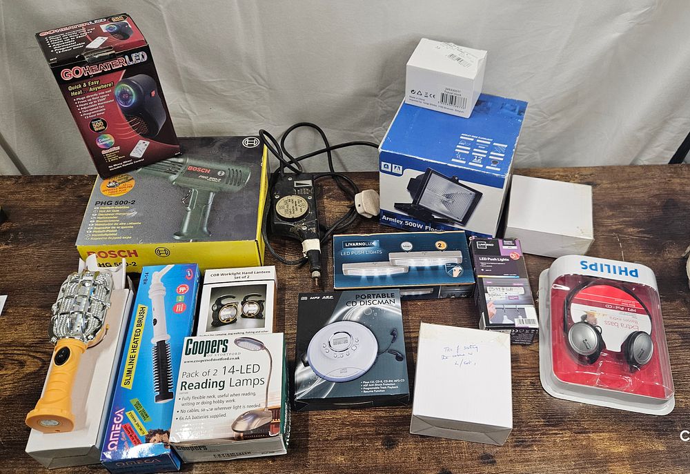 Lot 280: Bargain Box of Boxed House Clearance Stuff