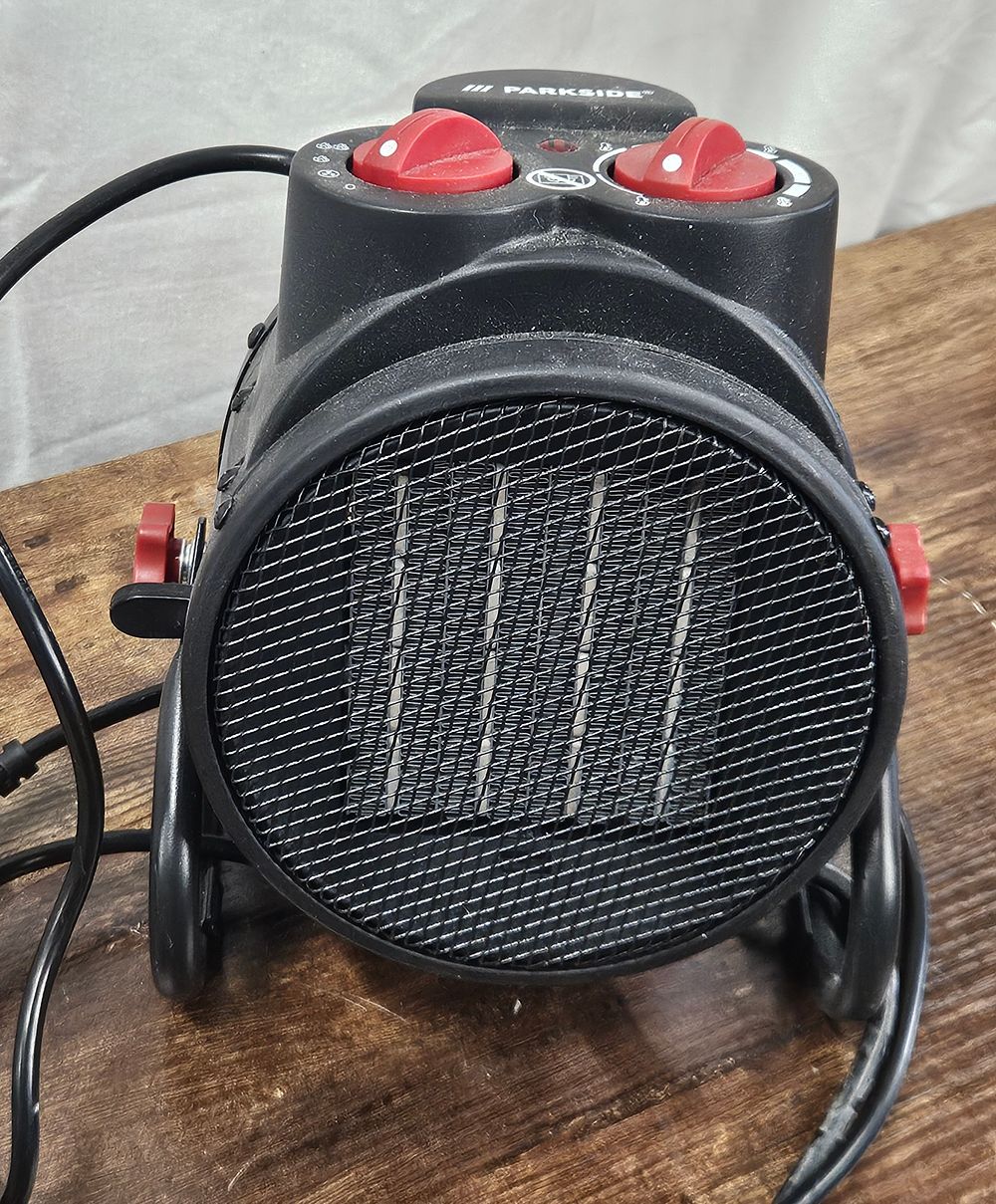 Lot 293: Parkside Hot and Cold Fan
