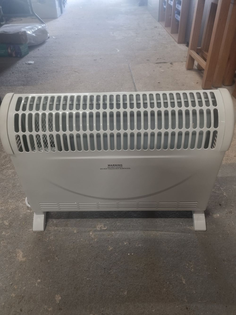 Lot 212: Small electric heater