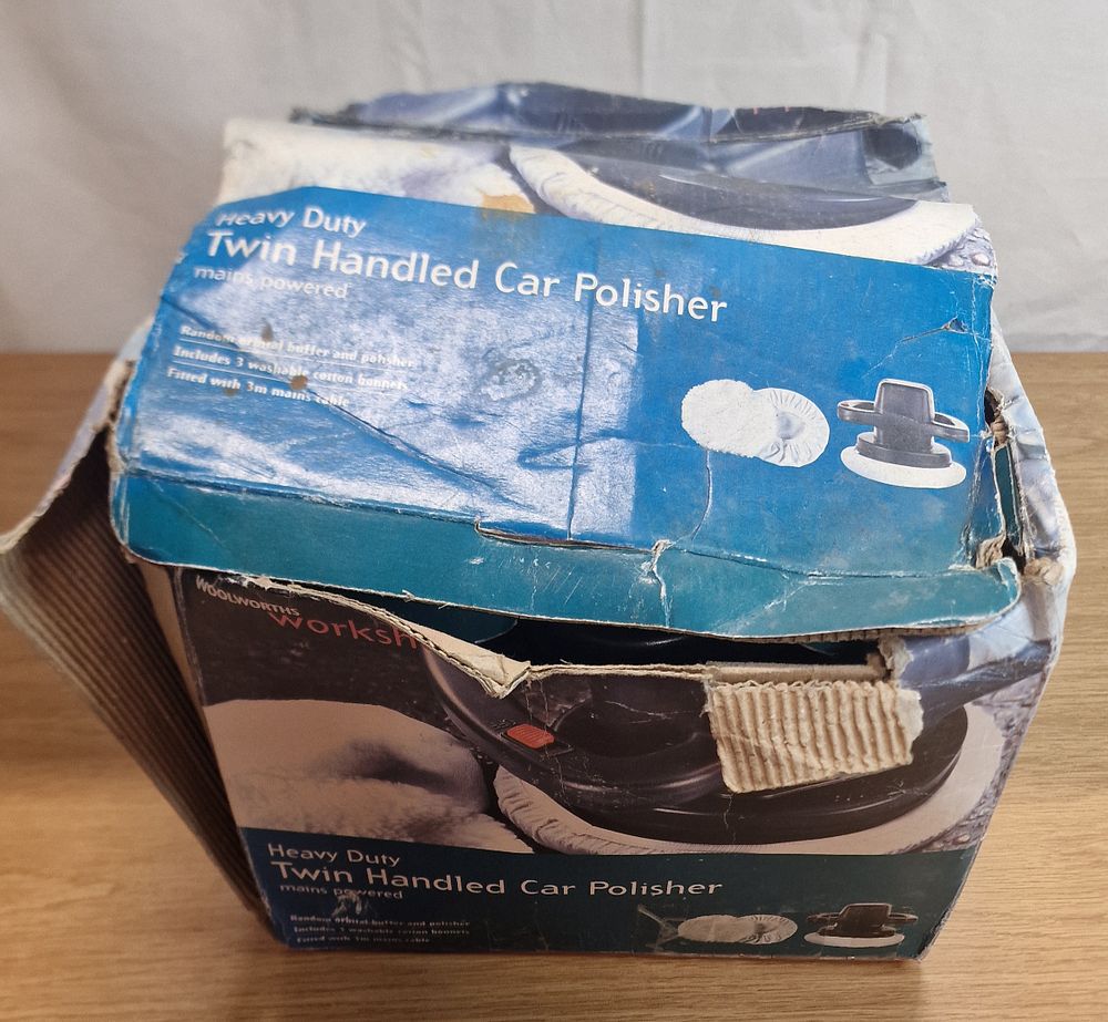 Lot 181: A Boxed Car Polisher