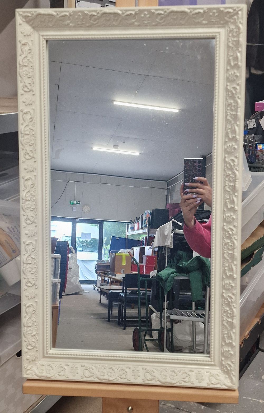 Lot 226: Shabby Chic Mirror