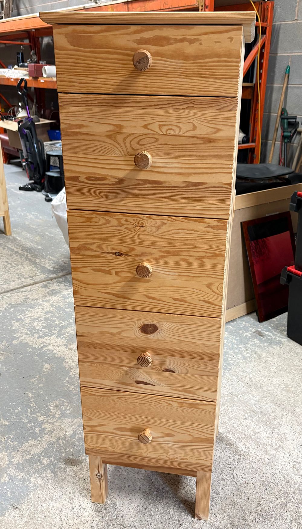 Lot 170: Tall Narrow Pine 5 Drawer Chest