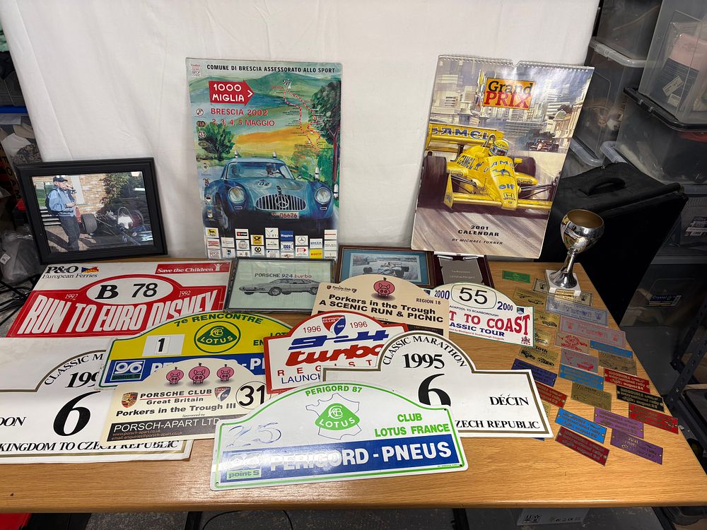 Lot 150: Lot of Automobilia as pictured