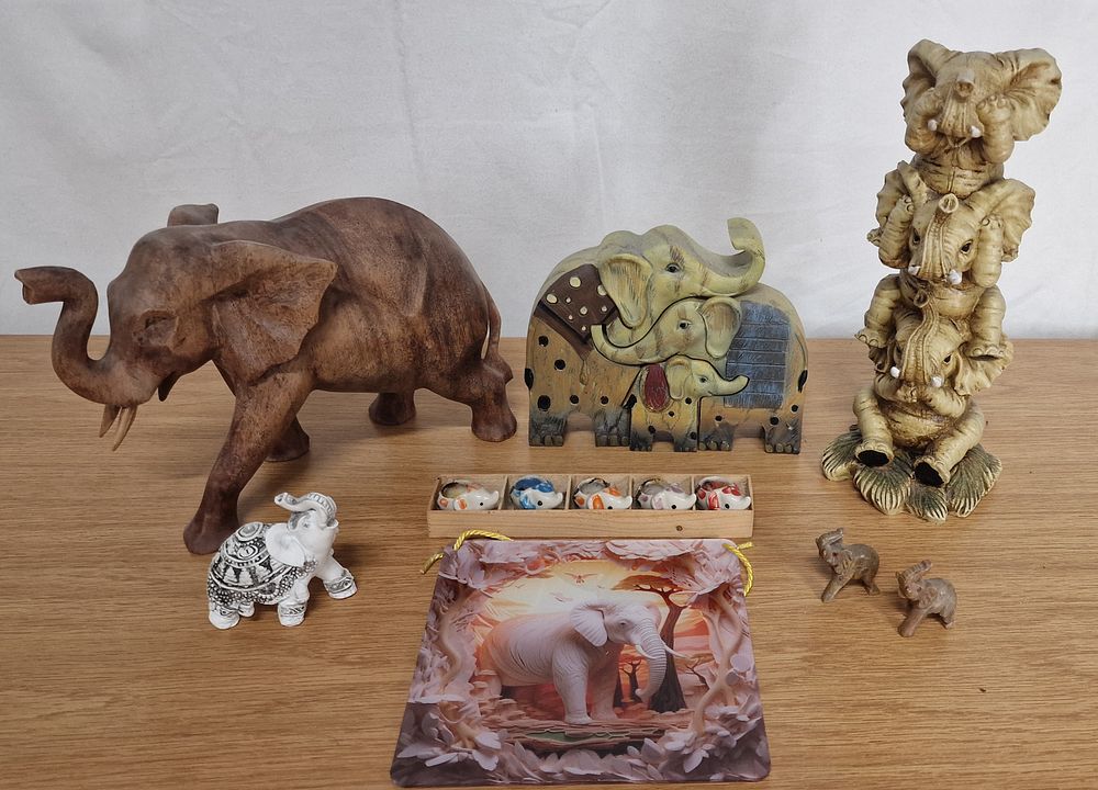Lot 206: Selection Of Elephant Ornaments And More