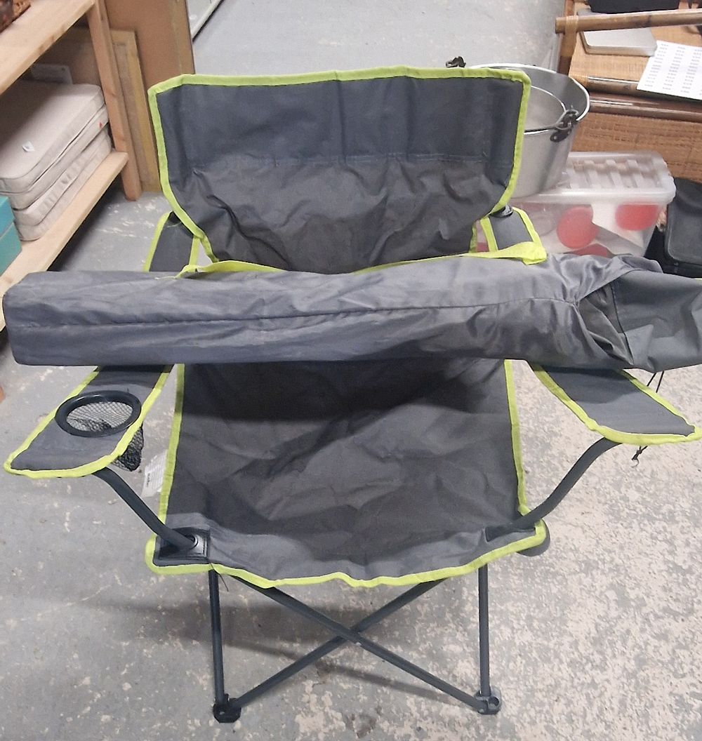 Lot 255: Pair Of Folding Camp Chairs