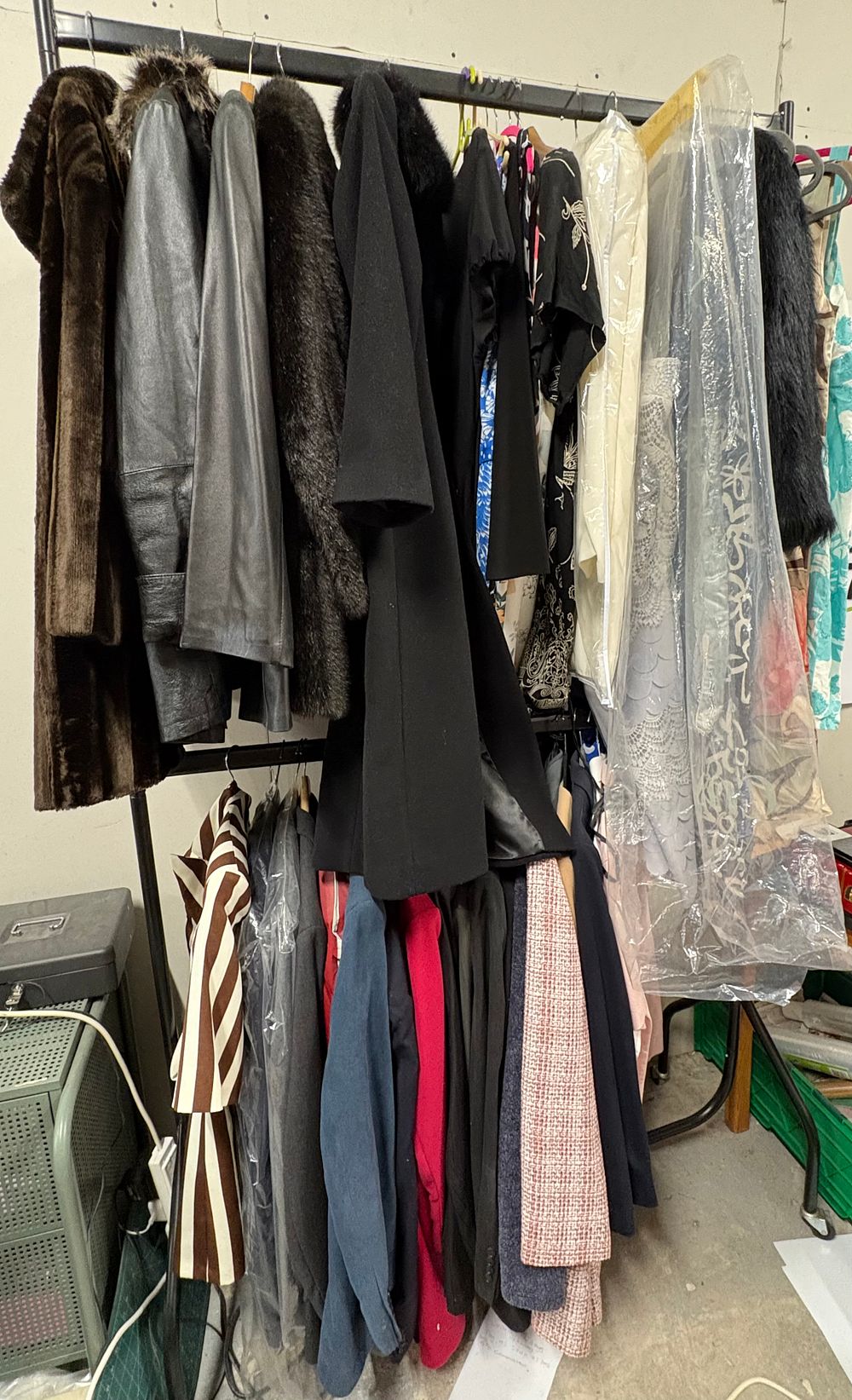 Lot 290: Large Double Decker Clothes Rail and Contents