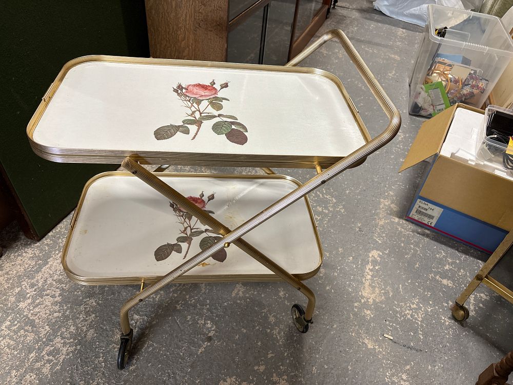 Lot 155: Folding Tea Trolley