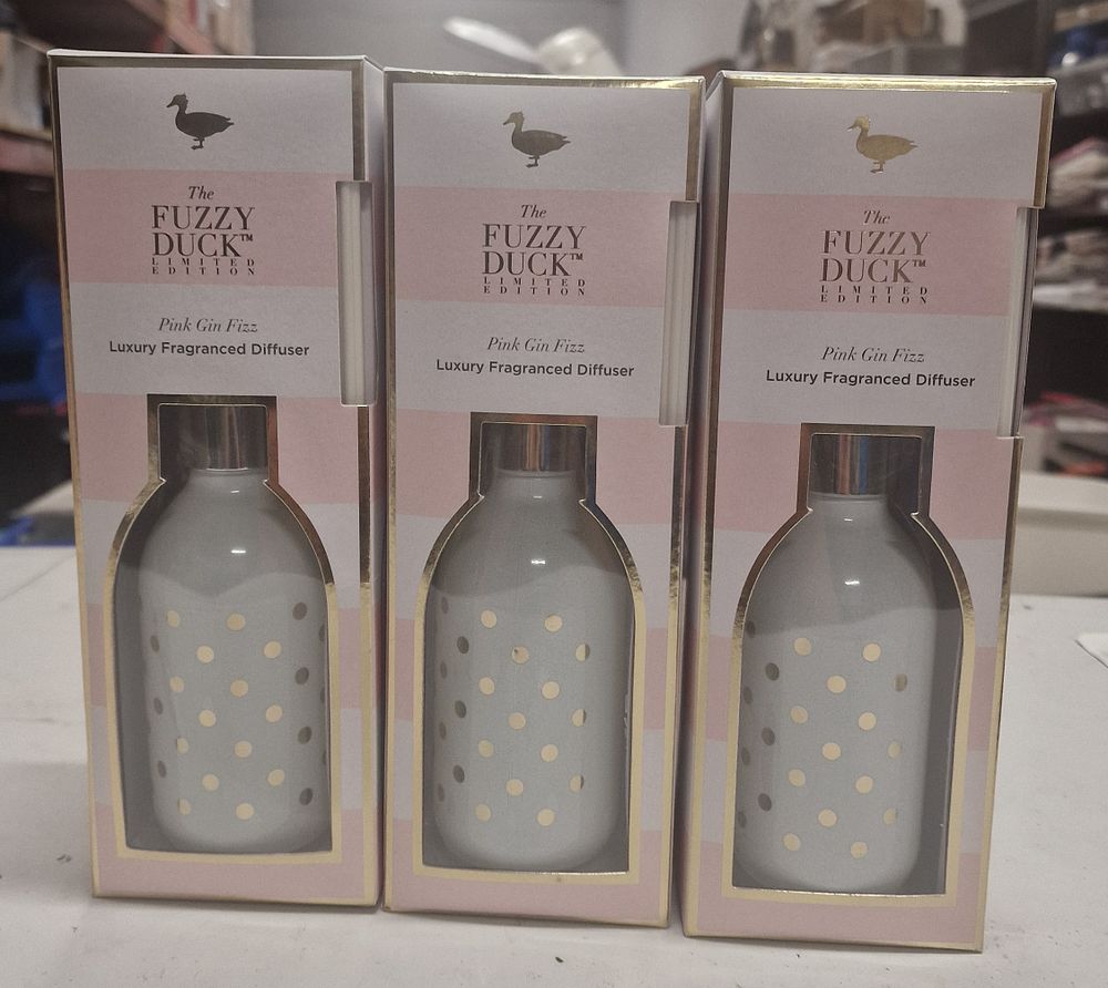 Lot 176: Baylis and Harding Fuzzy Duck Luxury Fragrance Diffusers