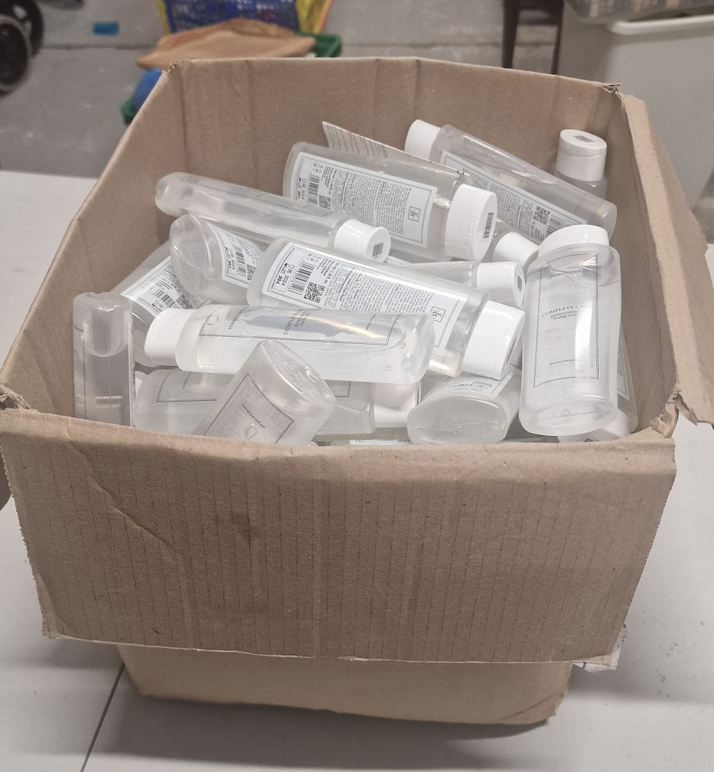 Lot 185: Full Box Of Federico Mahora Hand Gel
