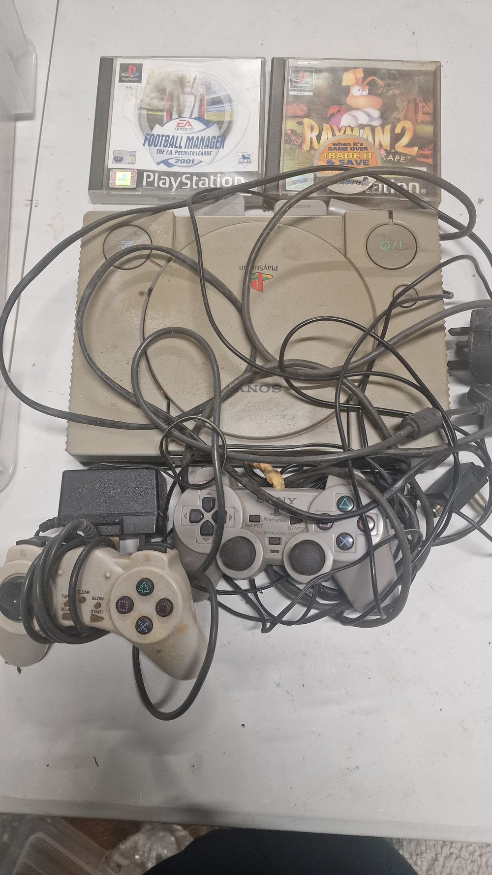 Lot 187: PlayStation 1 with 2 Games