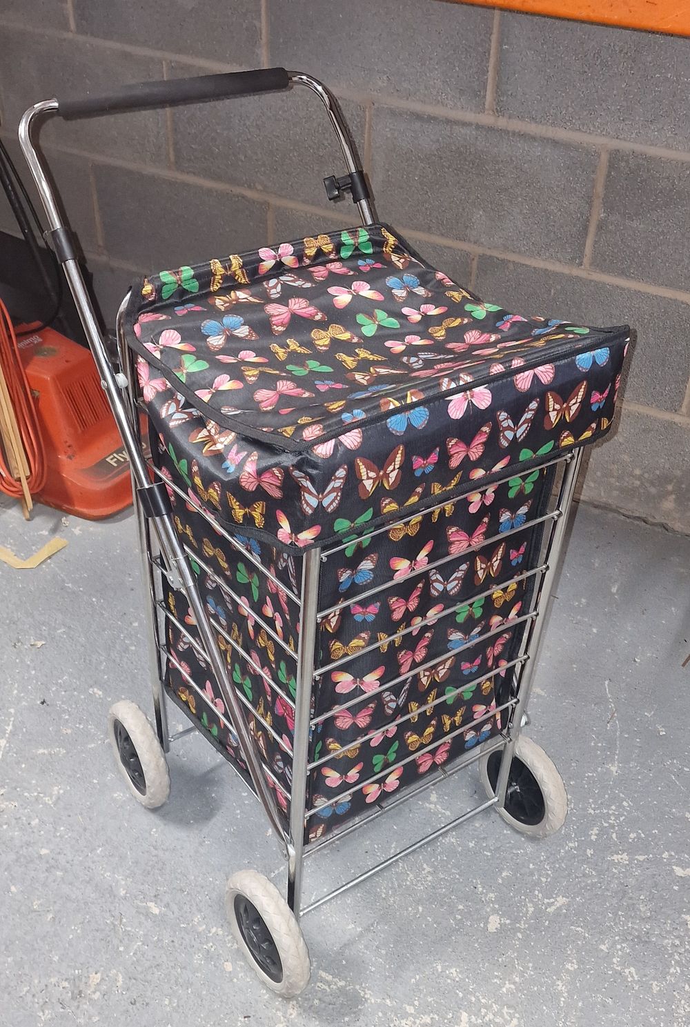 Lot 167: Shopping Trolley