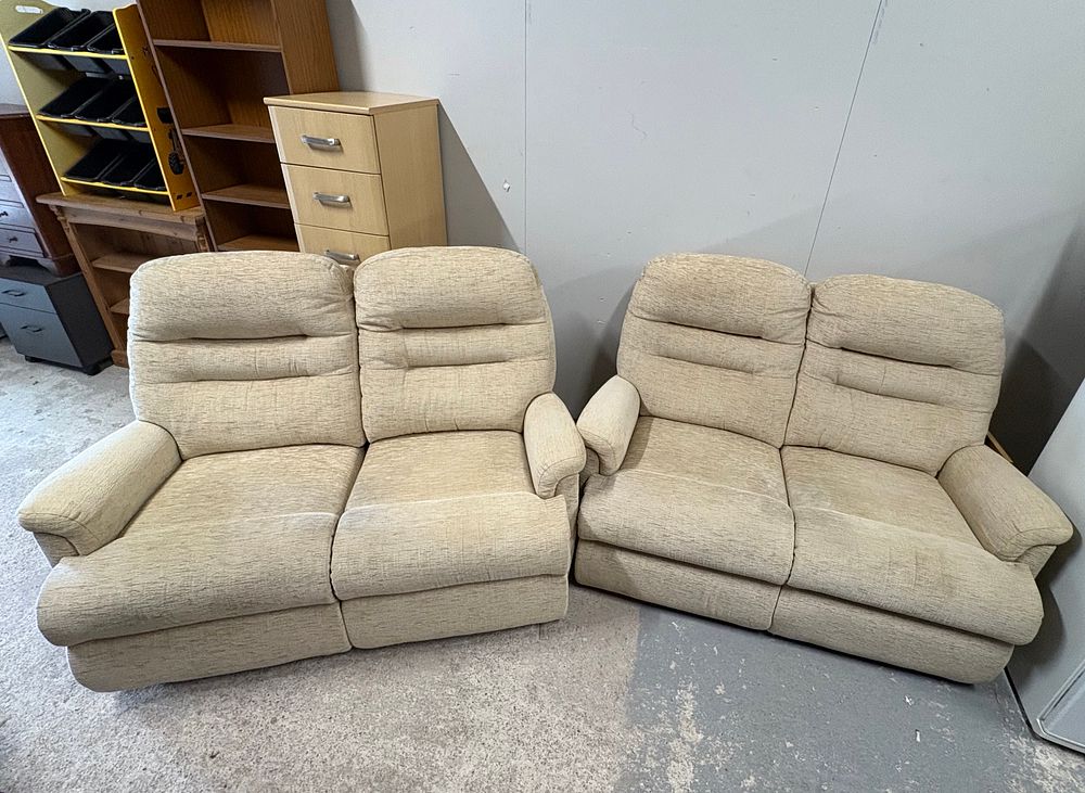 Lot 15: Two Two Seater Settes