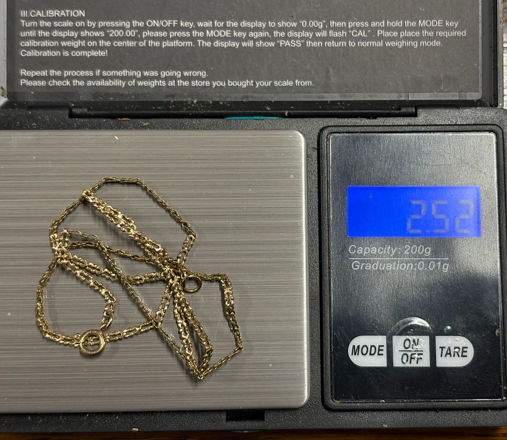 Lot 90: 9 Carat Gold Chain
