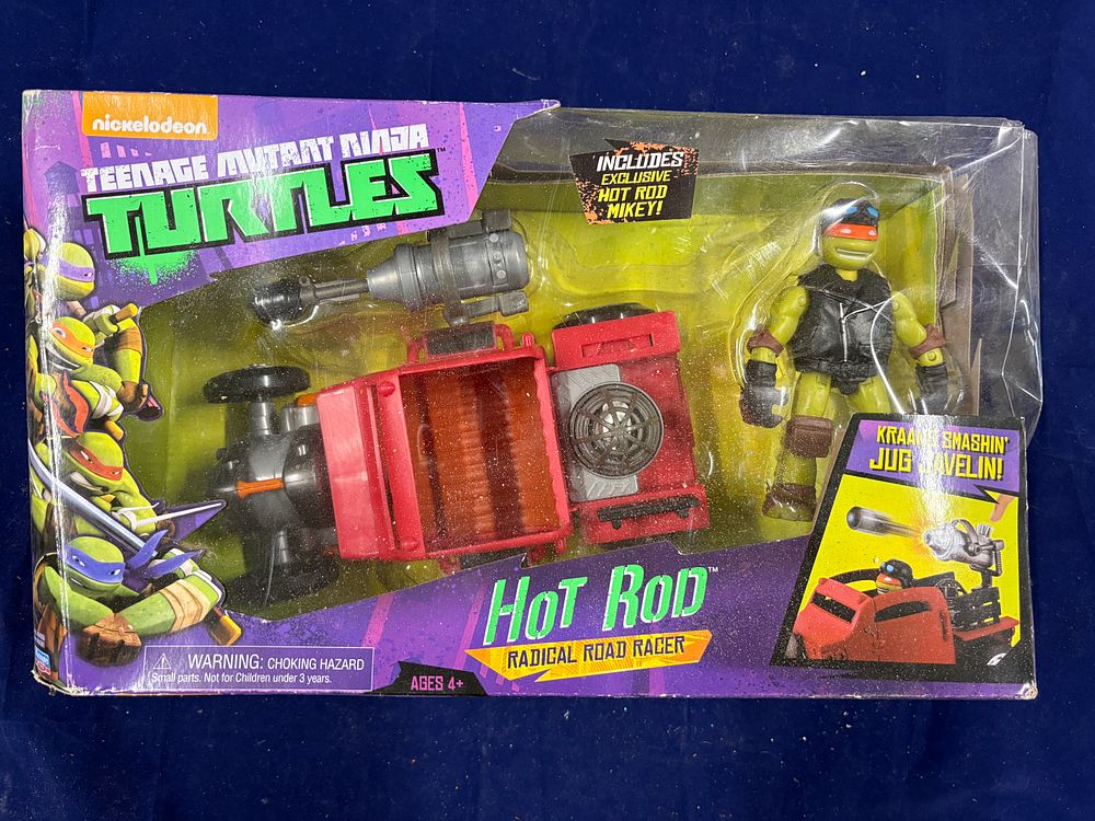 Lot 169: Boxed Nickelodeon Teenage Mutant Ninja Turtles