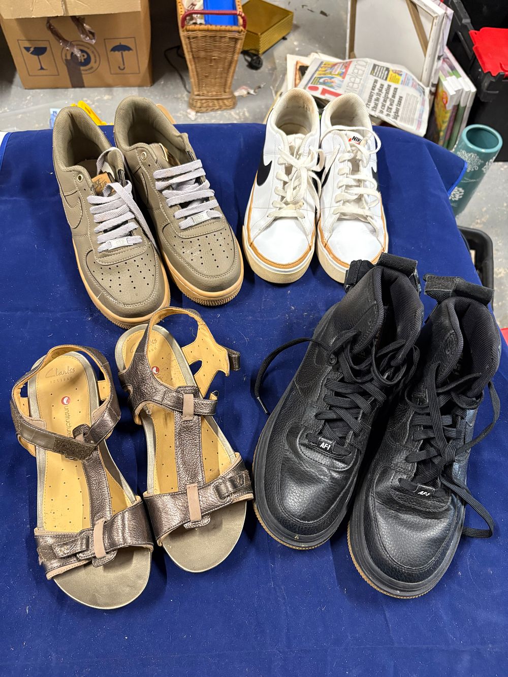 Lot 190: 4 Pairs of Footwear sizes 6.5 - 7