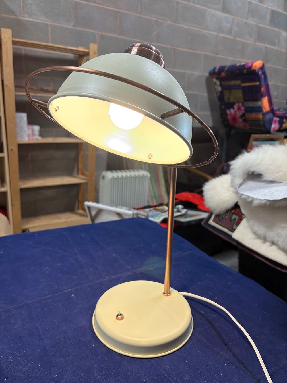 Lot 224a: Modern LED Lit Desk Lamp