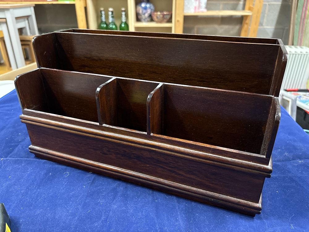 Lot 237: Large Desk Tidy