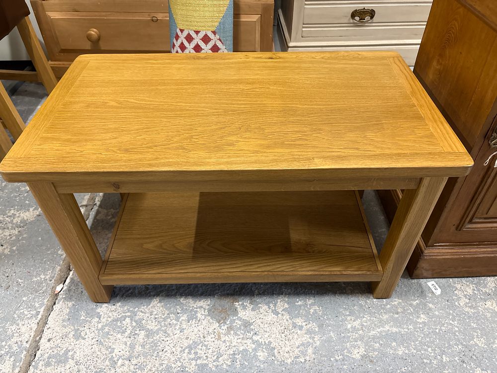 Lot 302: Nice Coffee Table With Under Shelf