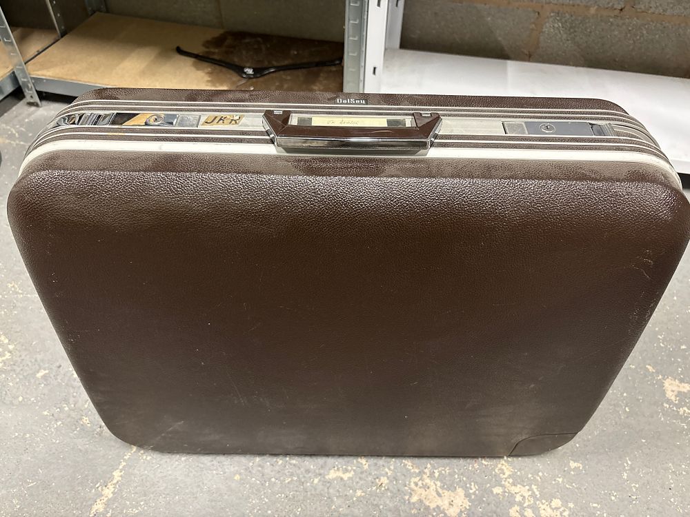 Lot 183: Large Delsey Hard Cased Mystery Lot