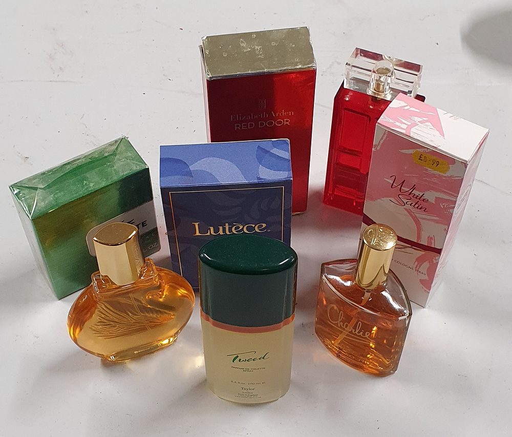 Lot 205: Selection of new and used fragrances