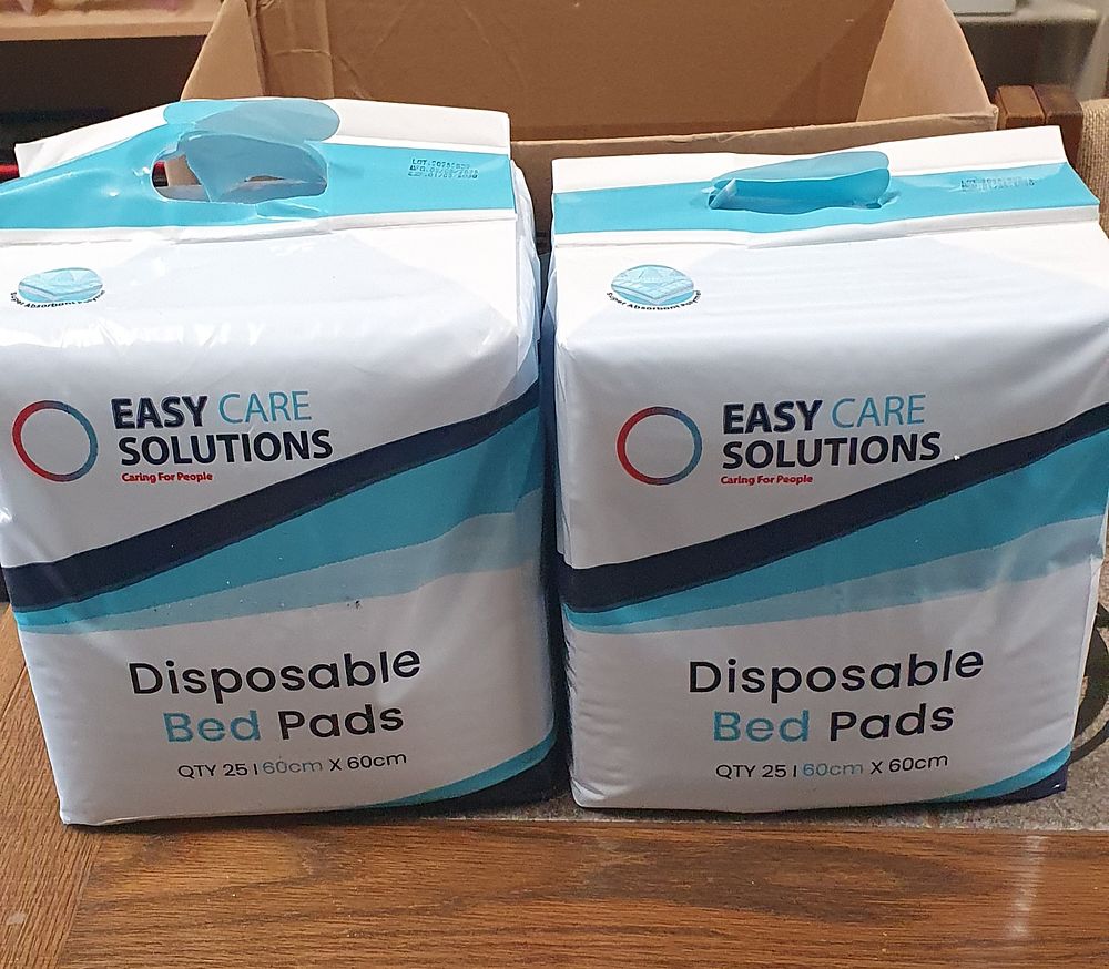 Lot 258: Two packs of disposable bed pads
