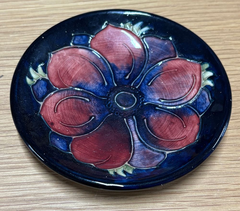 Lot 264: Moorcroft Pin Dish 12cm Diameter