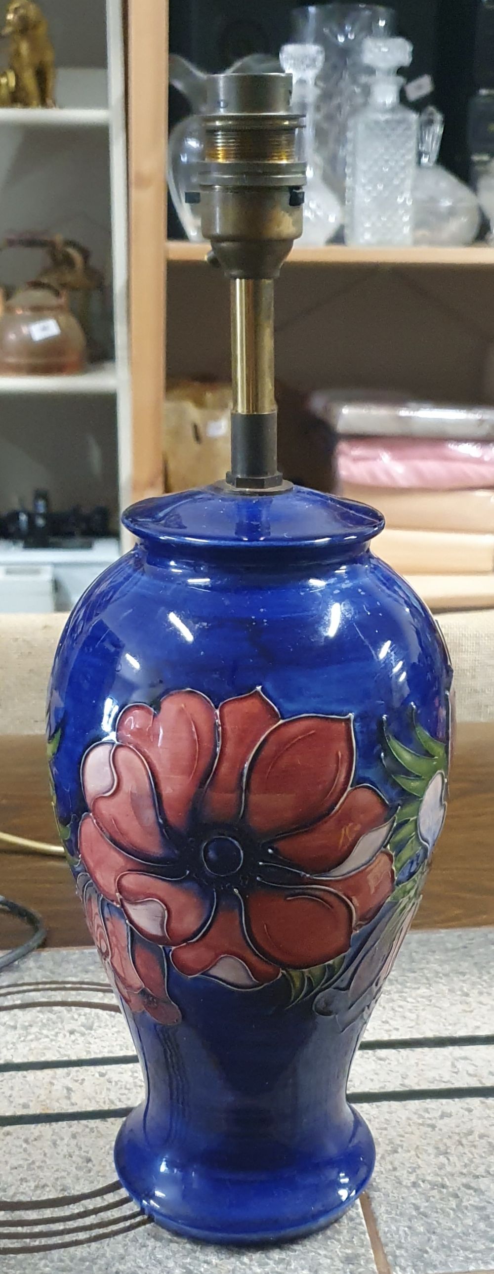 Lot 271: Moorcroft pottery lamp