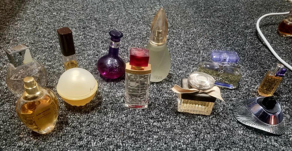 Lot 168: Mixed Selection of House Clearance Perfumes