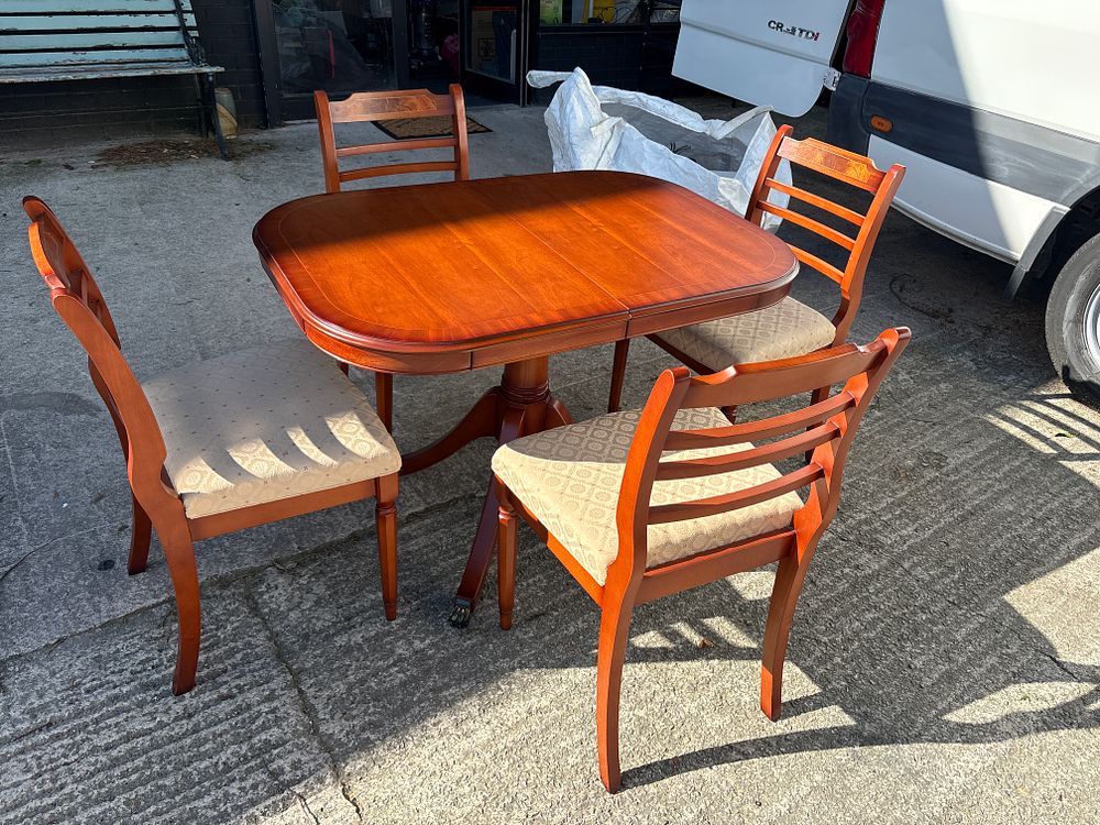 Lot 196: Tidy Dining Table and 4 Chairs