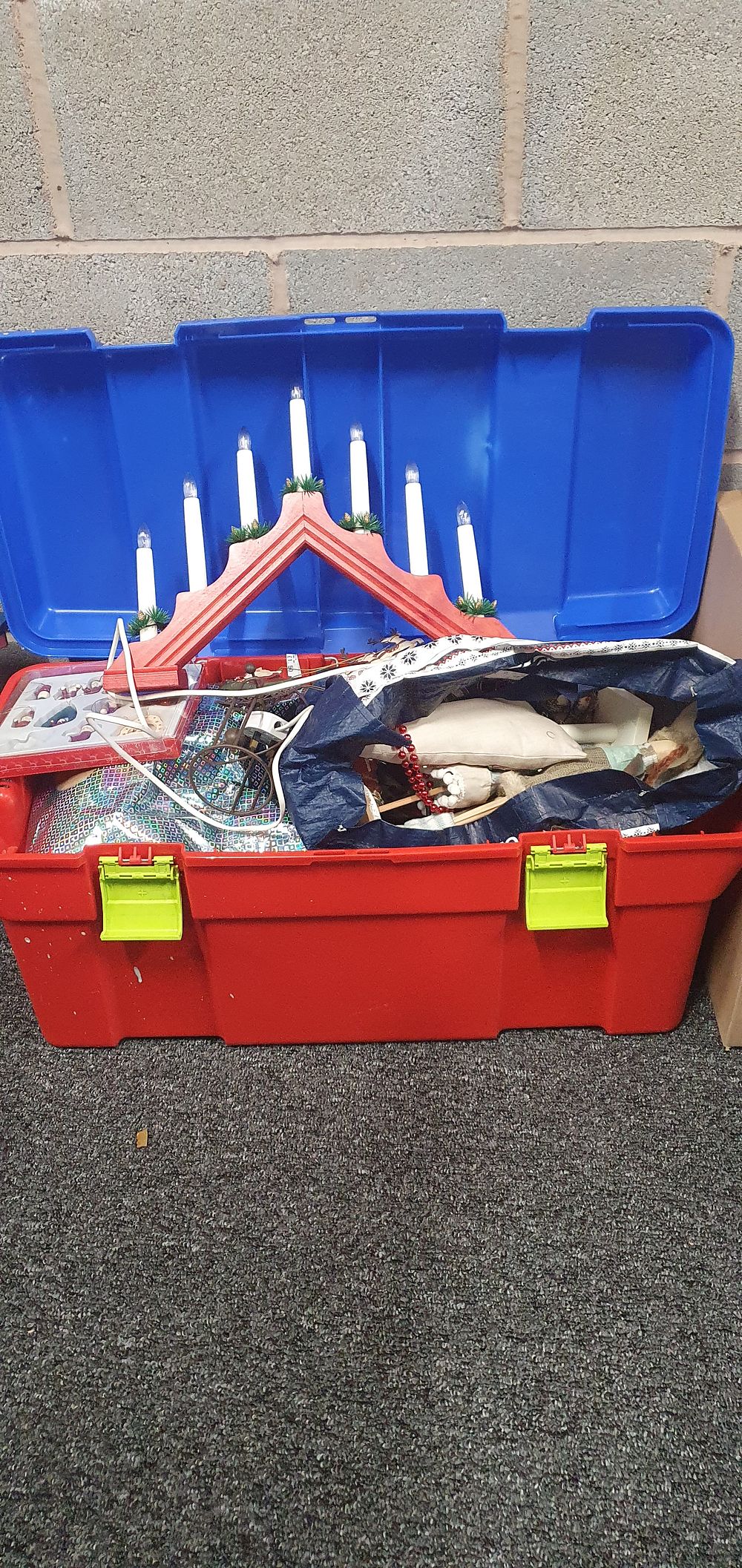 Lot 151: Joblot of mixed Christmas decorations