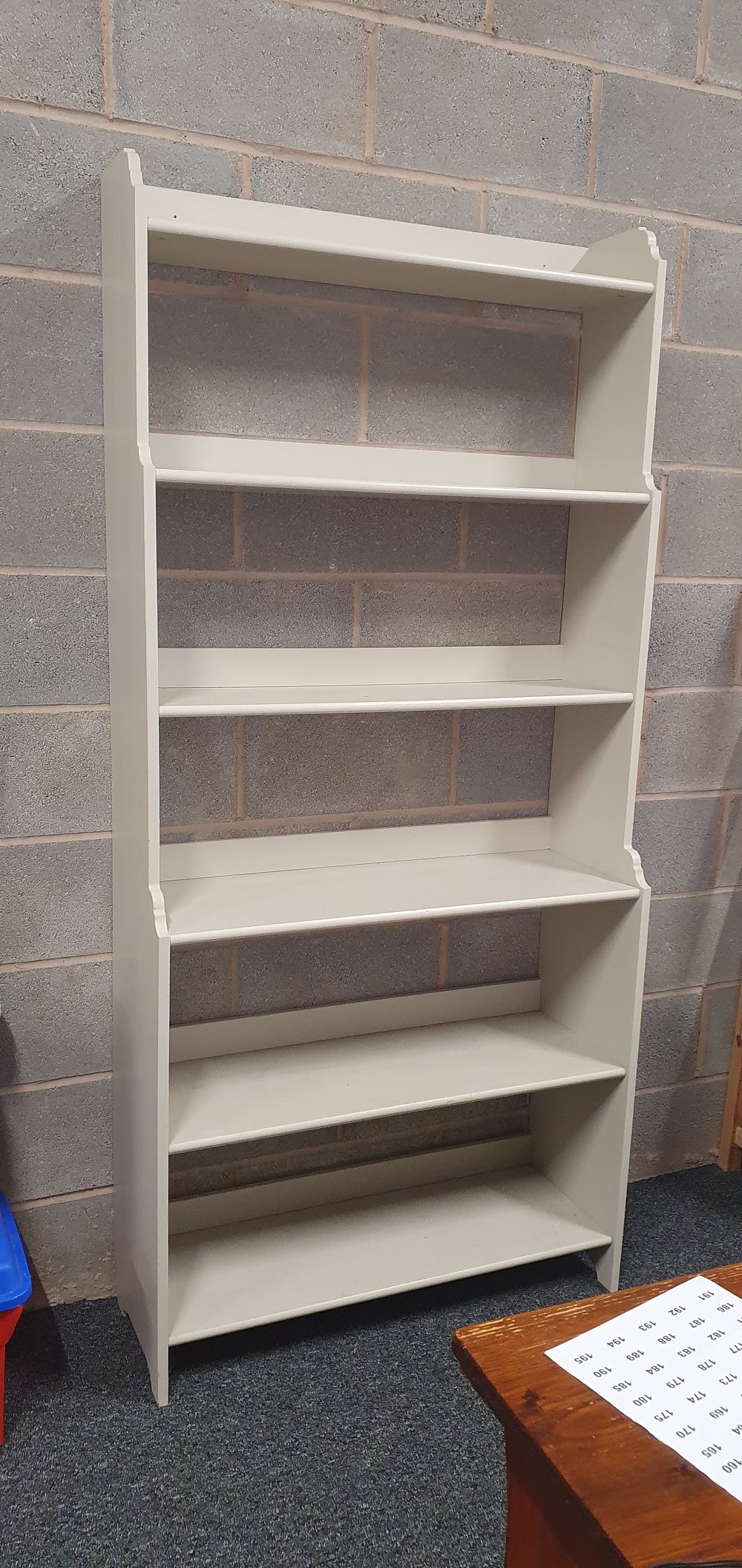 Lot 152: Wooden shelving unit