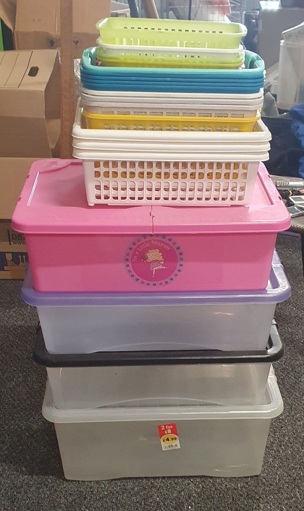 Lot 156: Storage containers and baskets