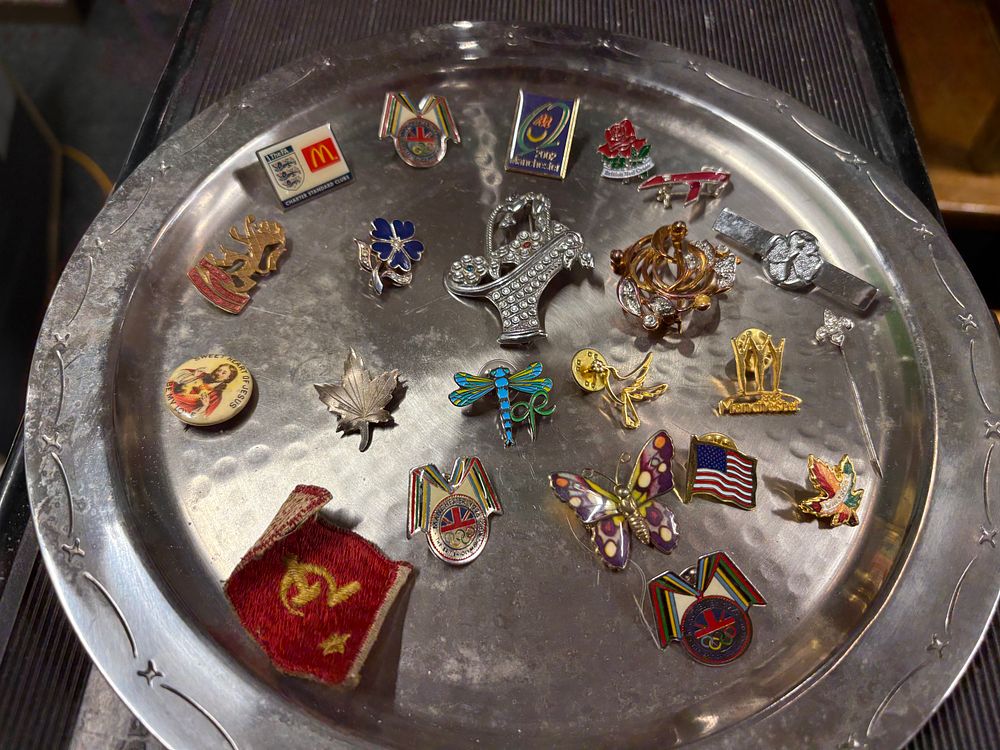 Lot 176: Collection of Pin Badges and Brooches
