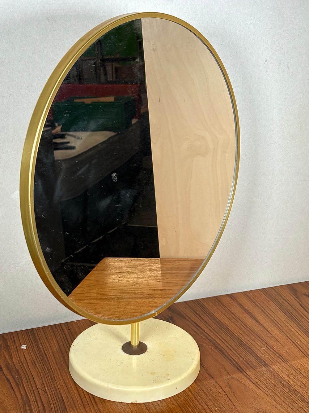 Lot 183: Large Pedestal Mirror