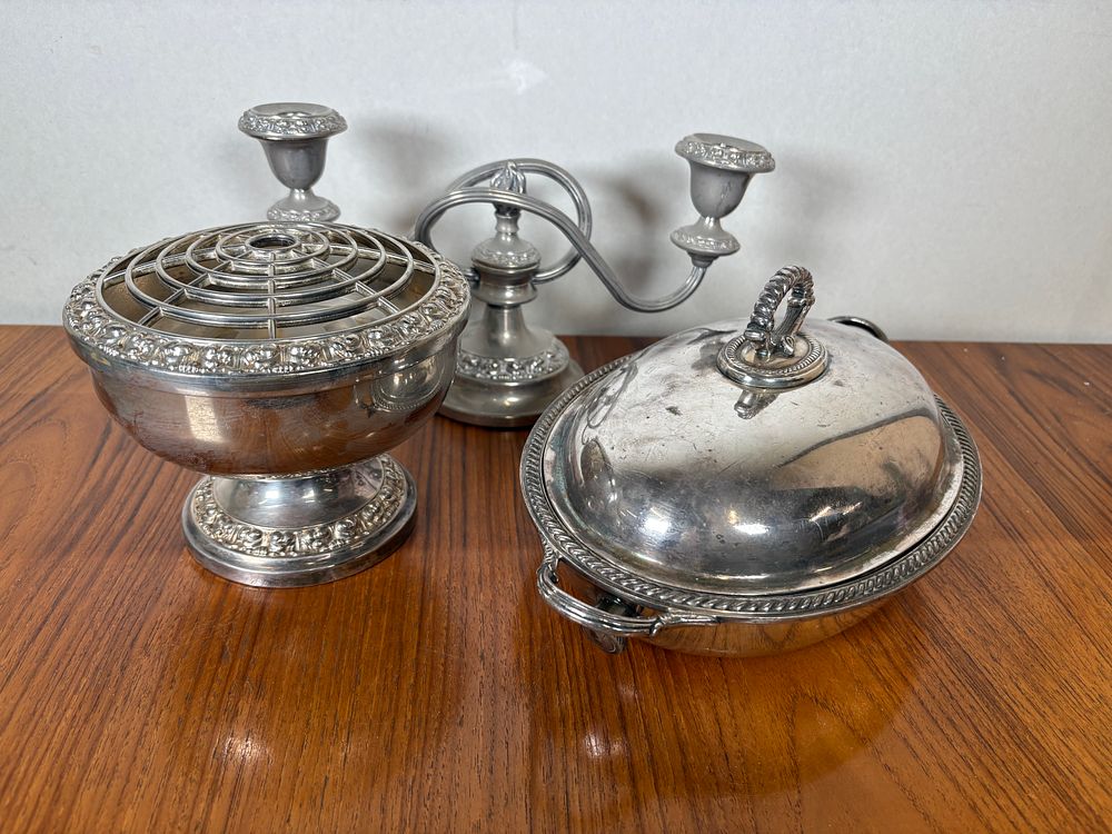 Lot 191: Miscellaneous Metal ware