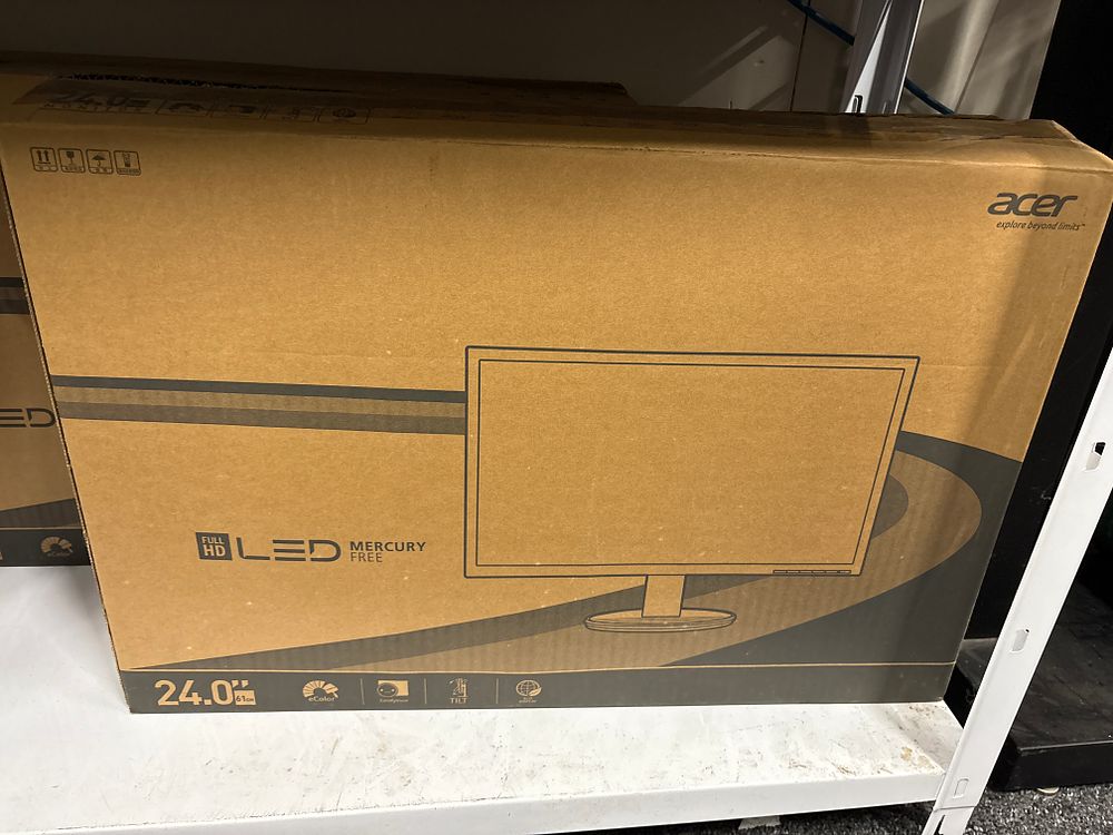 Lot 68a: Boxed acer full HD 24 " Lcd monitor