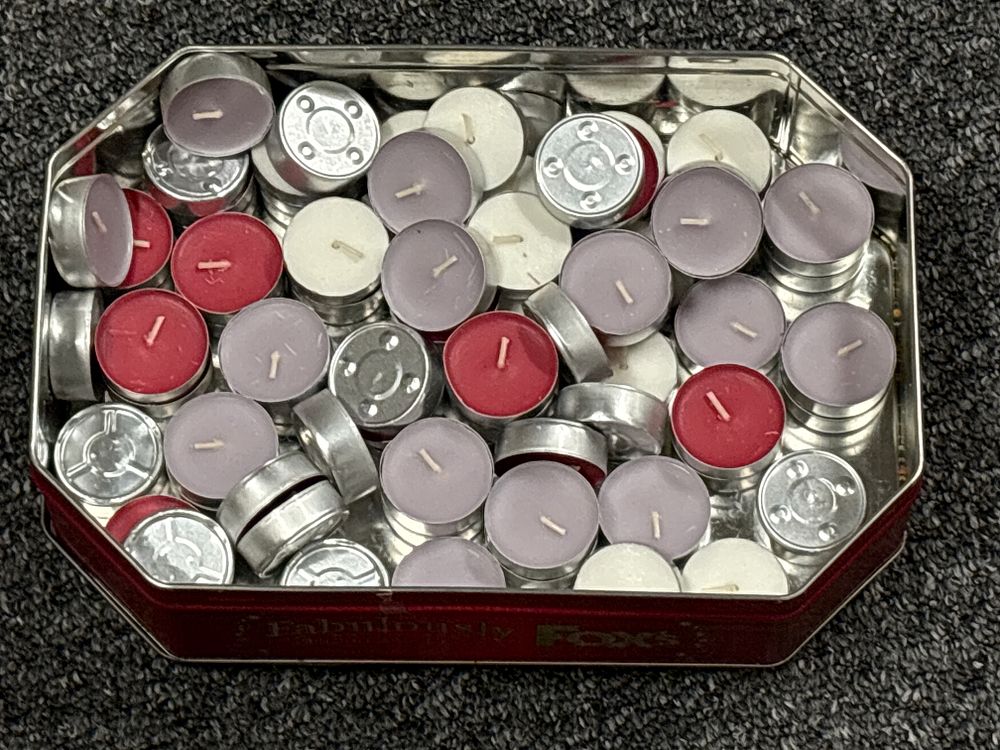 Lot 158: Tin of Tealights