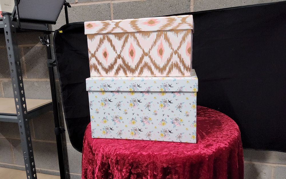 Lot 174: Decorative boxes