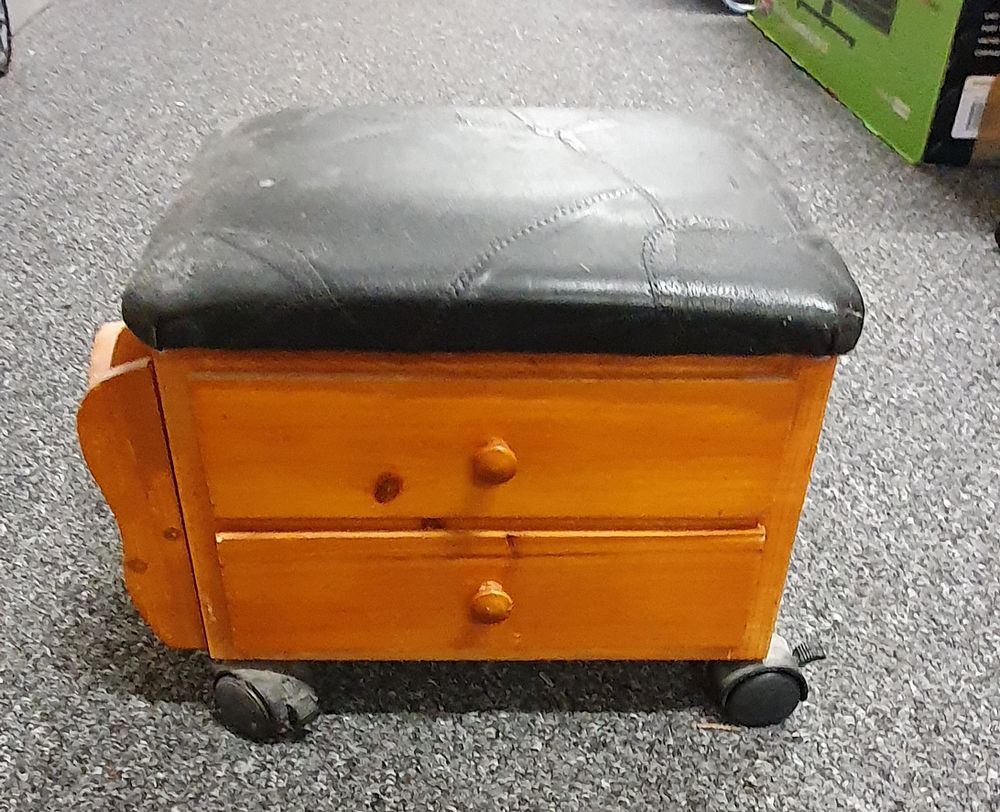 Lot 195: Vintage wooden 2 drawer storage box /foot stool on castors