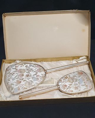Vintage vanity set . Great condition in box