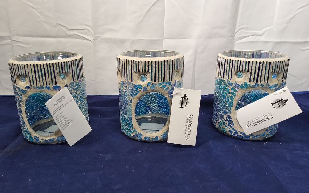 Lot 151: FLAME & FRAGRANCE wax melt burner. x 2